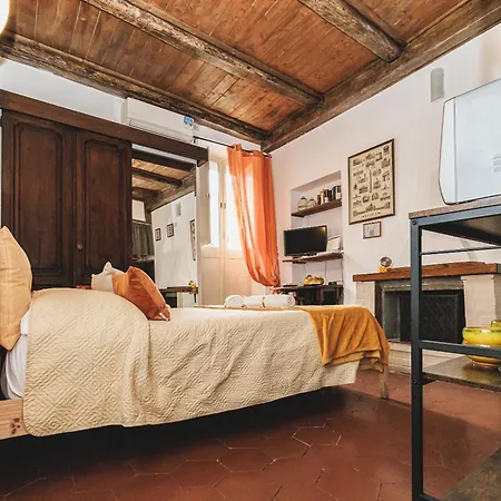 Campo De Fiori - Casa Pettinari 78